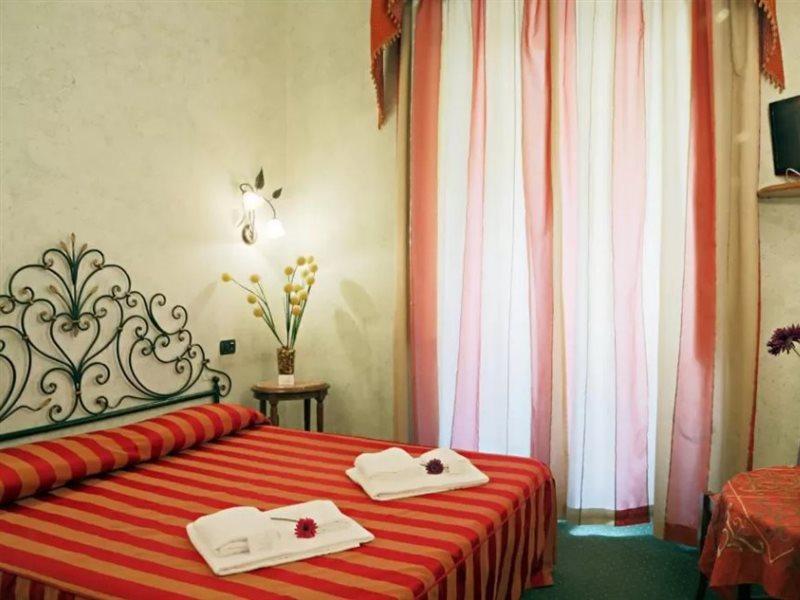 Residenza Vaticana Рим Екстериор снимка