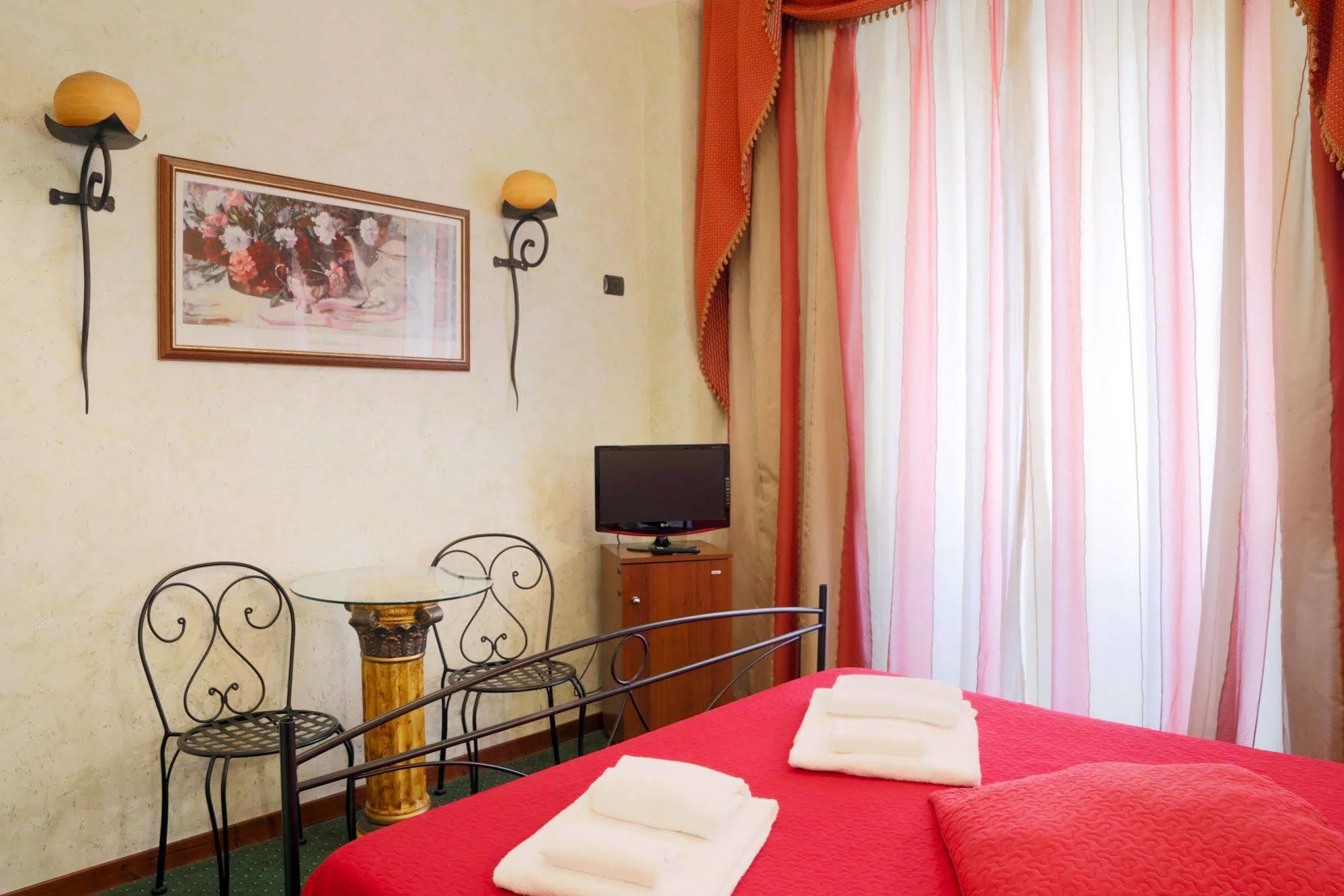 Residenza Vaticana Рим Екстериор снимка